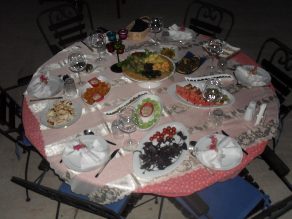 Misafir Evi Hotell Kayakoy Exteriör bild